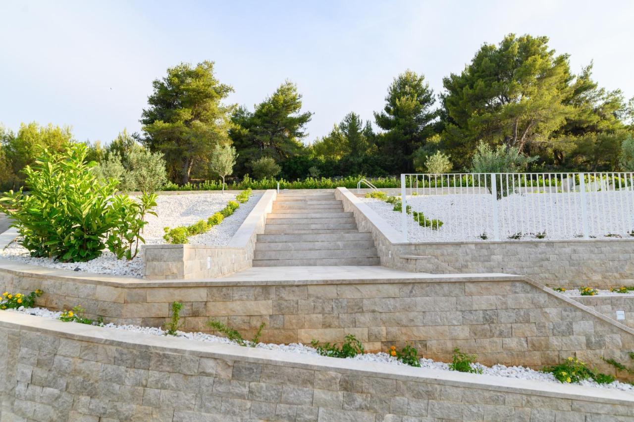 Malo More Resort Arbanija Luaran gambar
