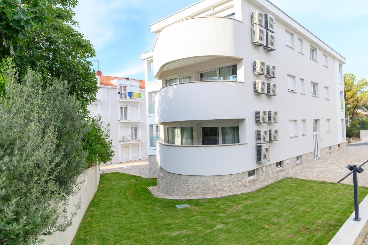Malo More Resort Arbanija Luaran gambar