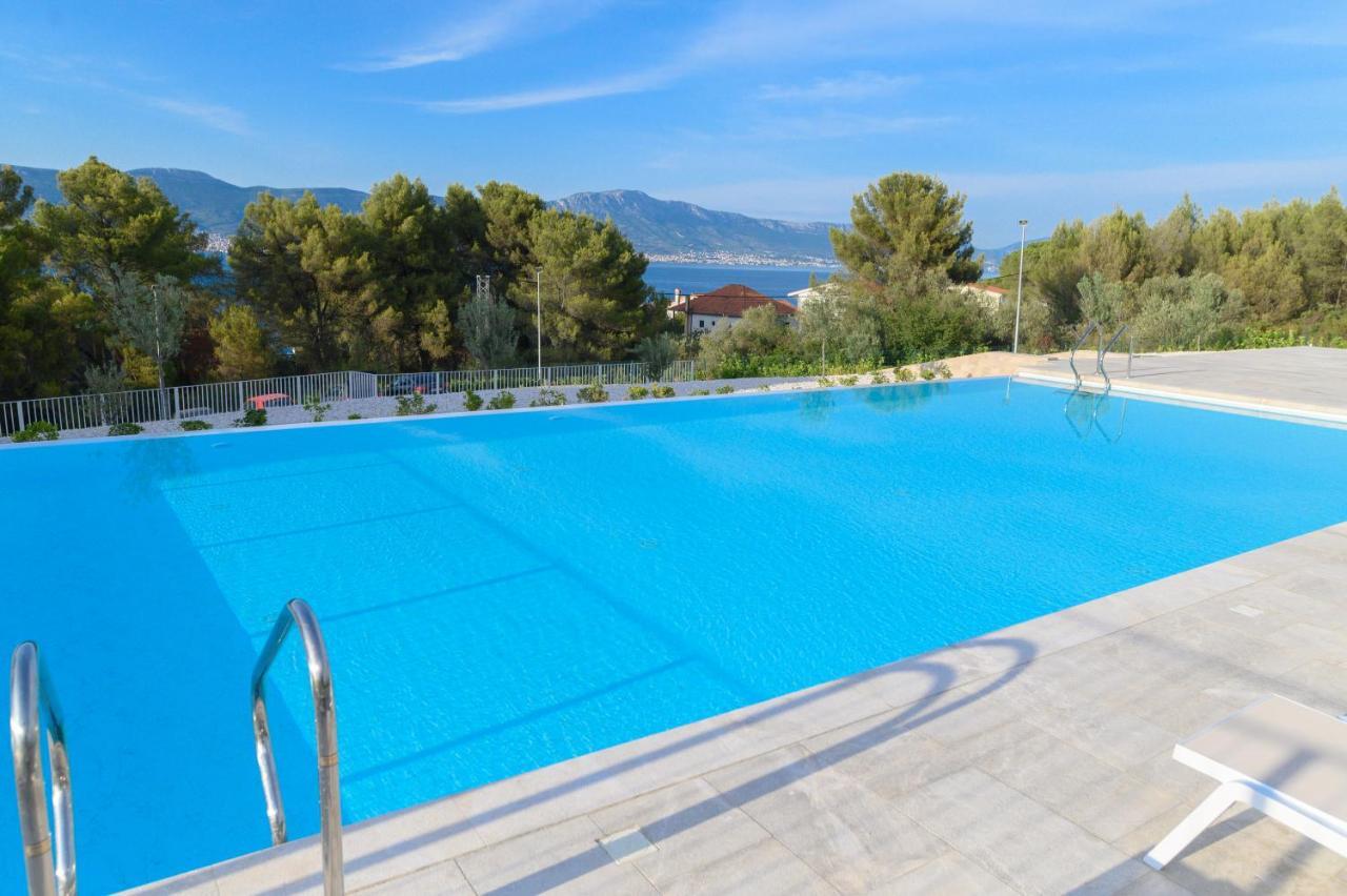 Malo More Resort Arbanija Luaran gambar