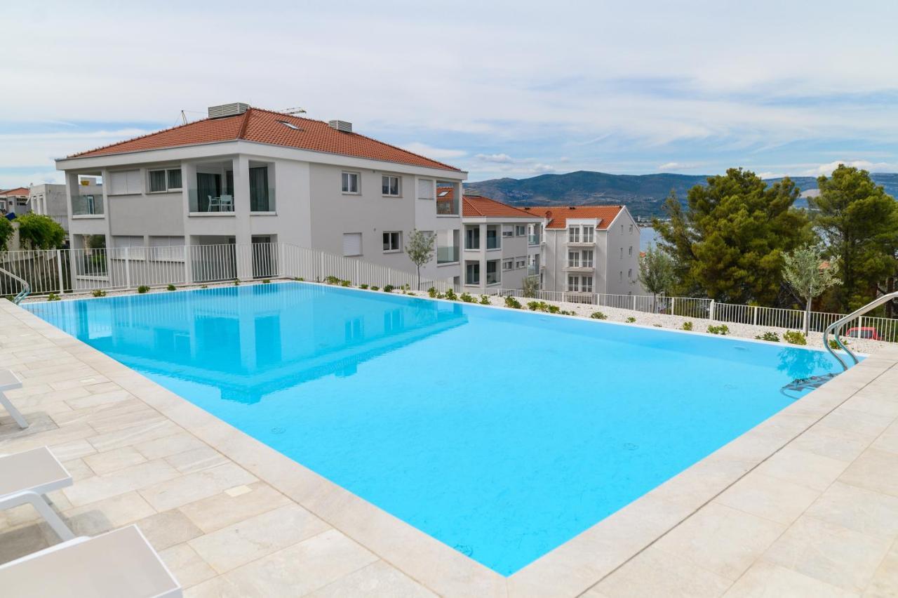 Malo More Resort Arbanija Luaran gambar