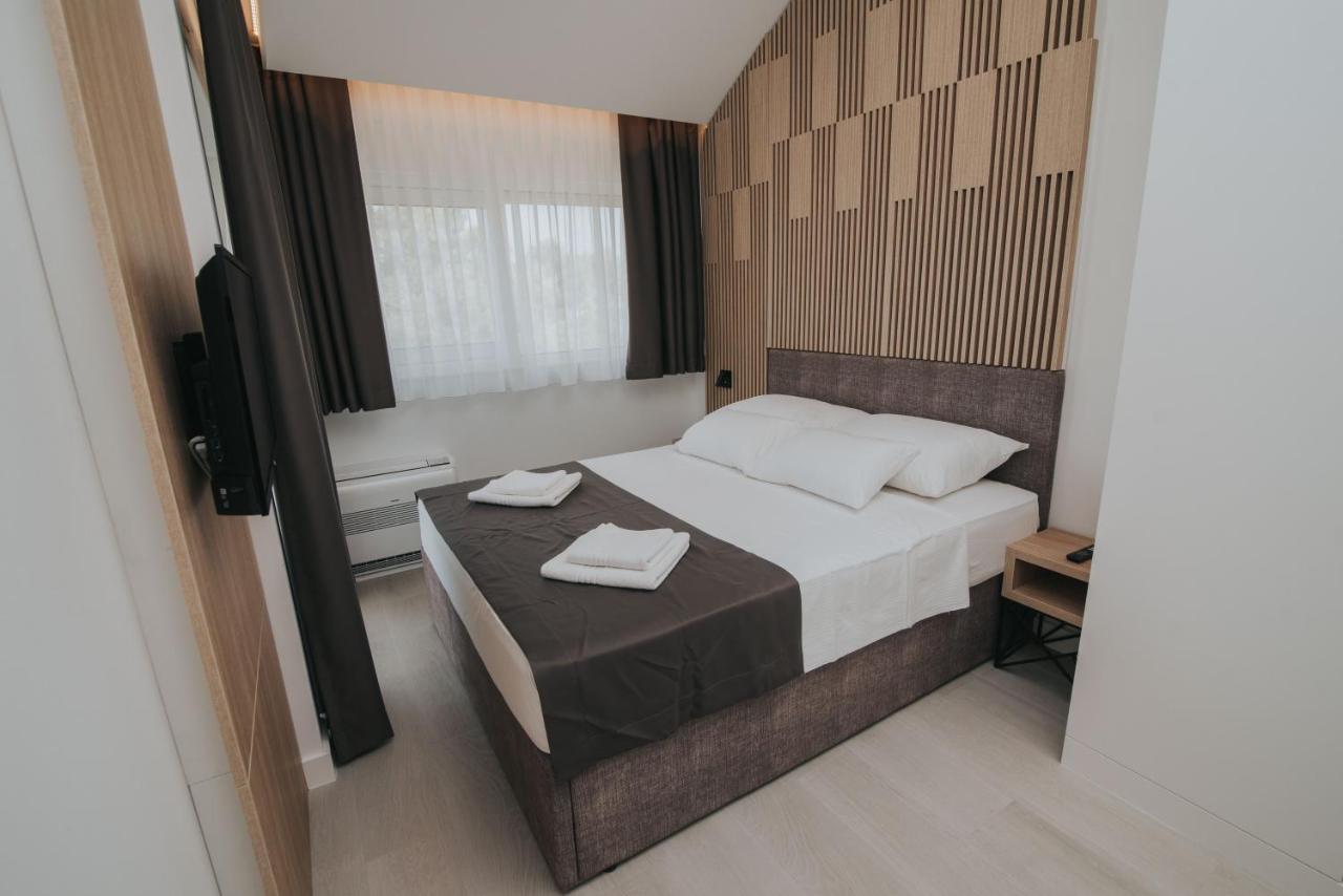 Malo More Resort Arbanija Luaran gambar